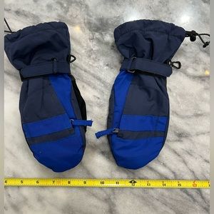 Lands’ End Squall Kids Winter Gloves.  Medium